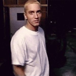 Meet your Posher, Emilia